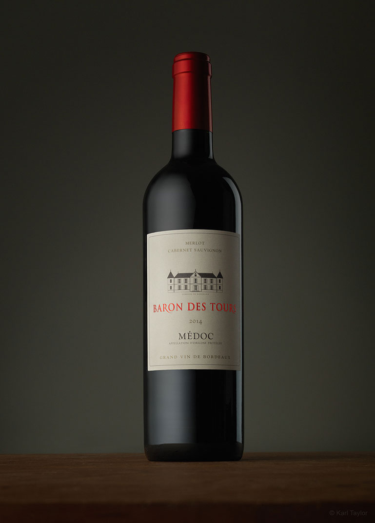 Wine bottle photography - Baron Des Tours, 2014 MEDOC