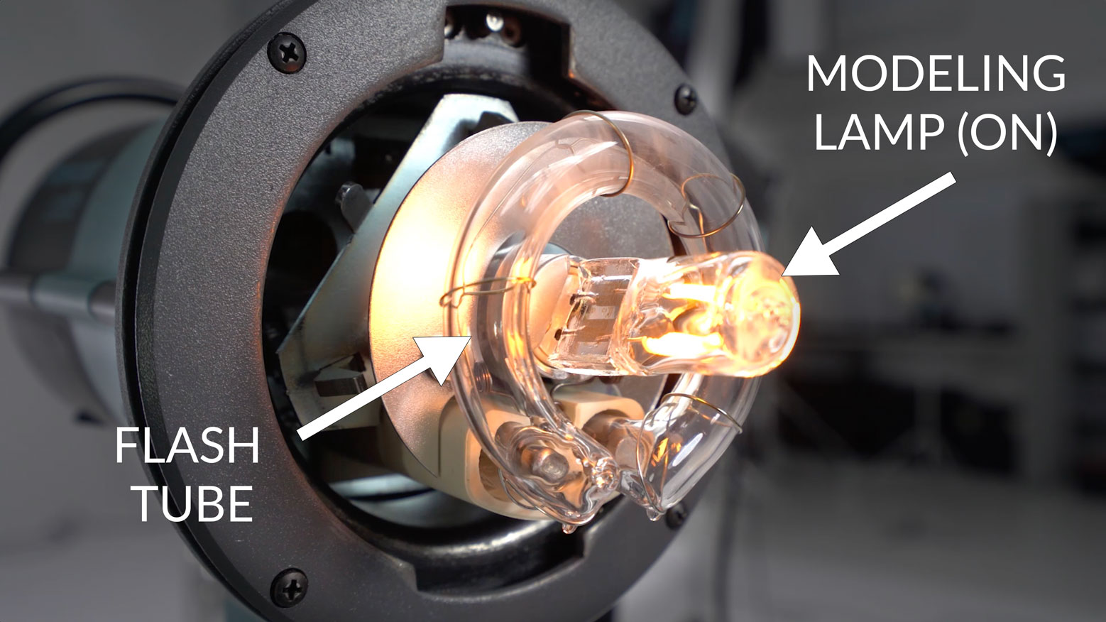 Modeling lamp vs flash